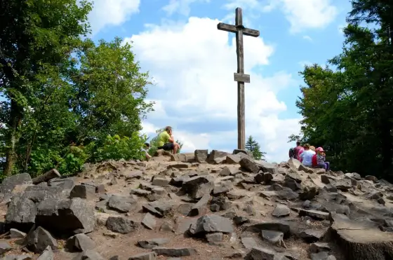 Kiedy powstał Świętokrzyski Park Narodowy? Historia i atrakcje
